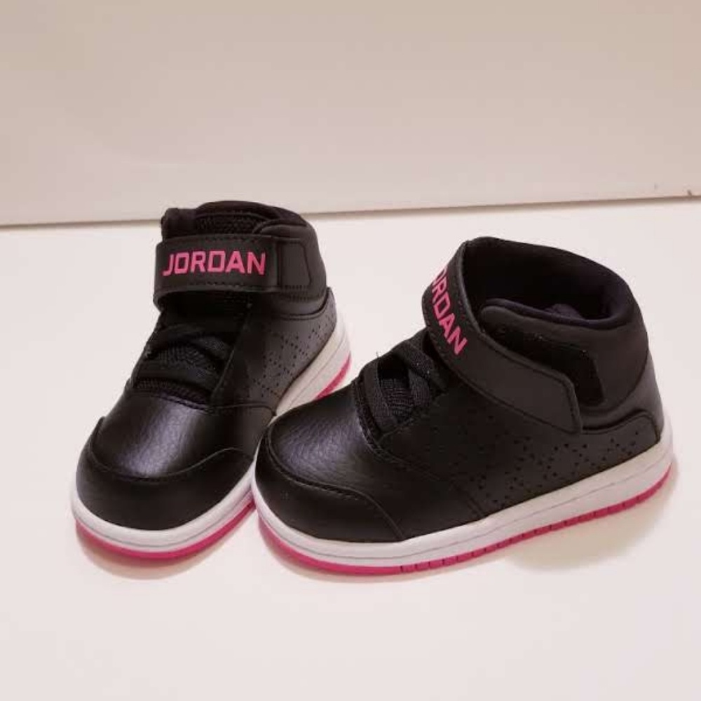 Jordon flights size 5 (baby)